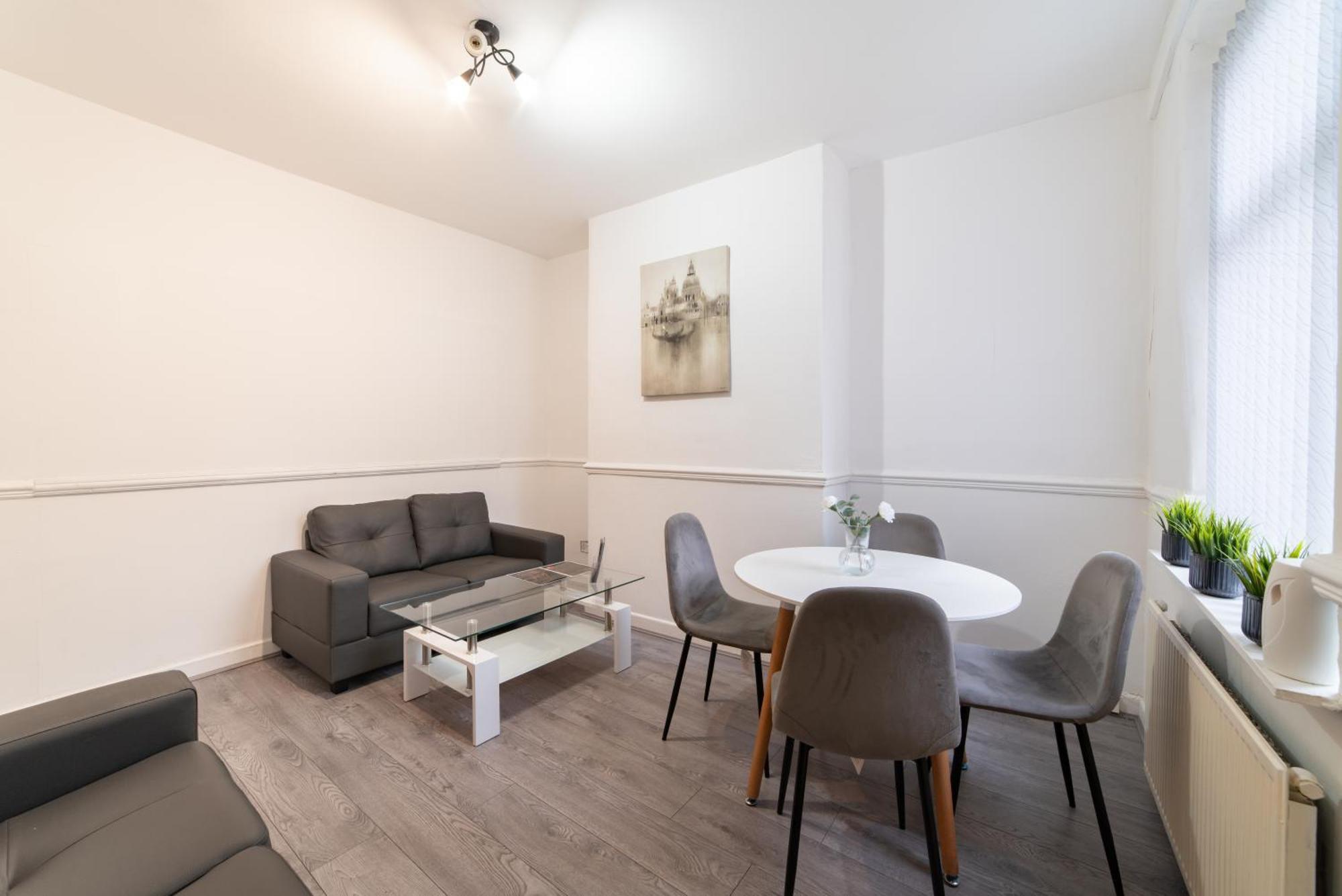 Cozy Rooms In Shared Accommodation Near Anfield Stadium With Parking And Wifi Λίβερπουλ Εξωτερικό φωτογραφία