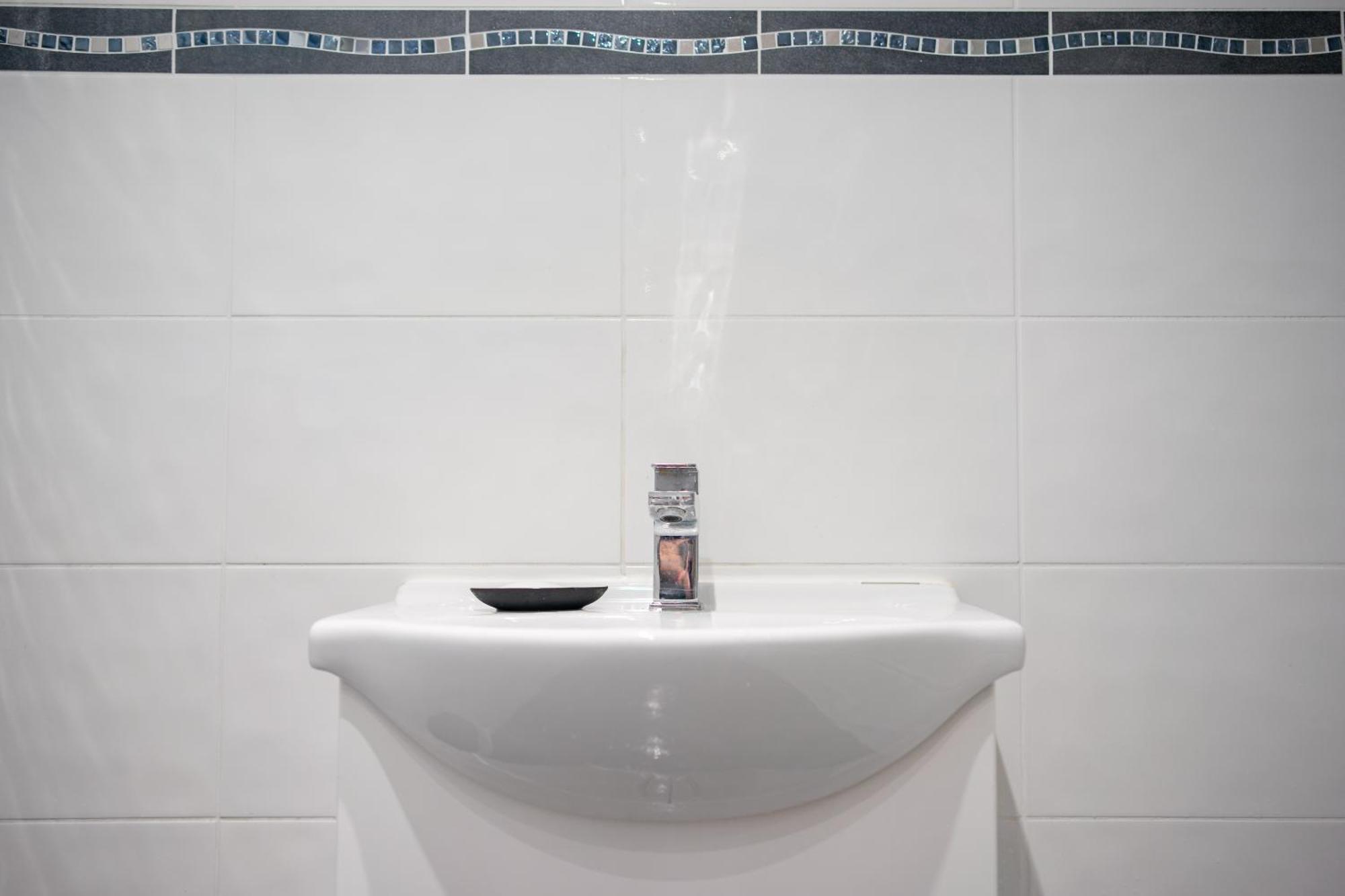 Cozy Rooms In Shared Accommodation Near Anfield Stadium With Parking And Wifi Λίβερπουλ Εξωτερικό φωτογραφία